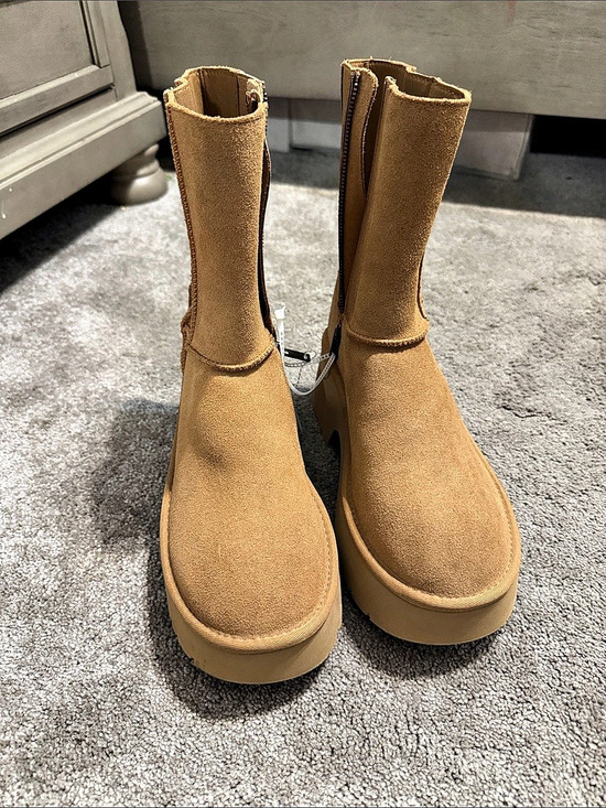 UGG Shoes - UGG Classic Twin Seam New Heights Boots Brown US 10 NWT